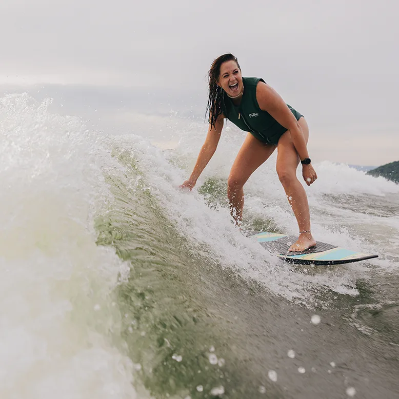 MasterCraft XStar 23, une vague de wakesurf de classe mondiale