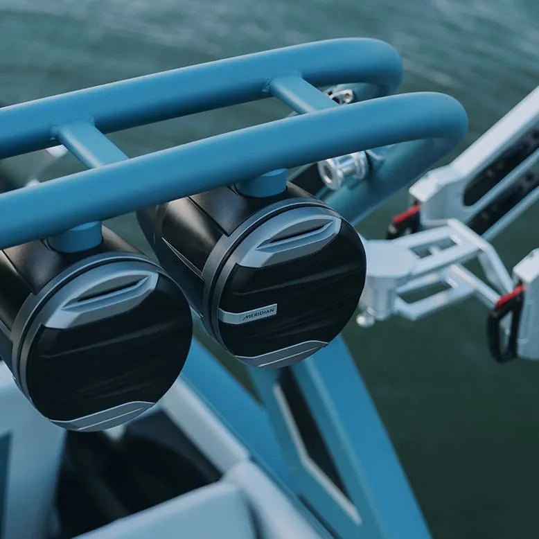 MasterCraft XT24, 7 coloris de tour et audio multizone