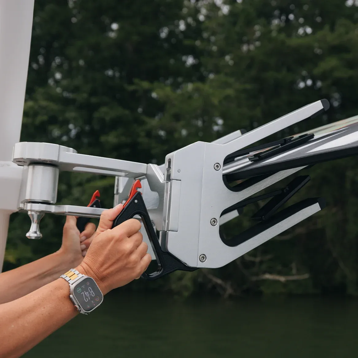 MasterCraft NXT22, tours thermolaquées et finitions