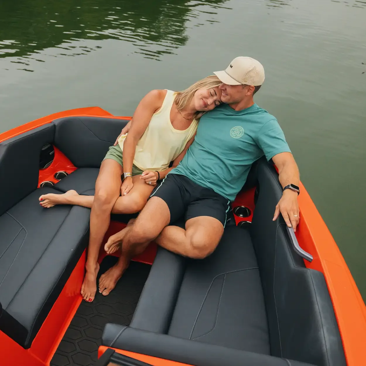 MasterCraft NXT24, 16 places et 103 ft³ de rangement