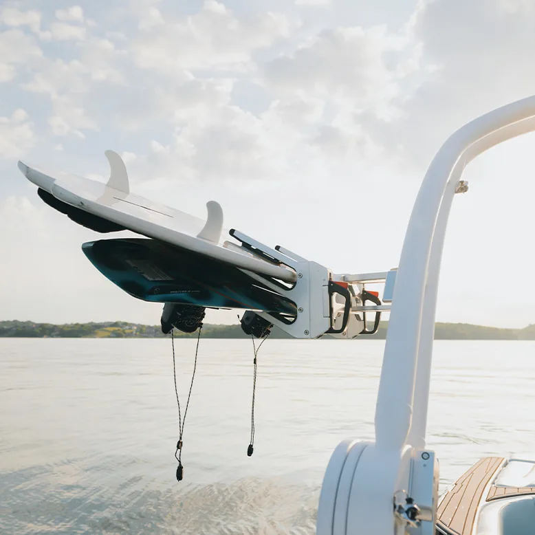 MasterCraft XT22, tours et racks personnalisables