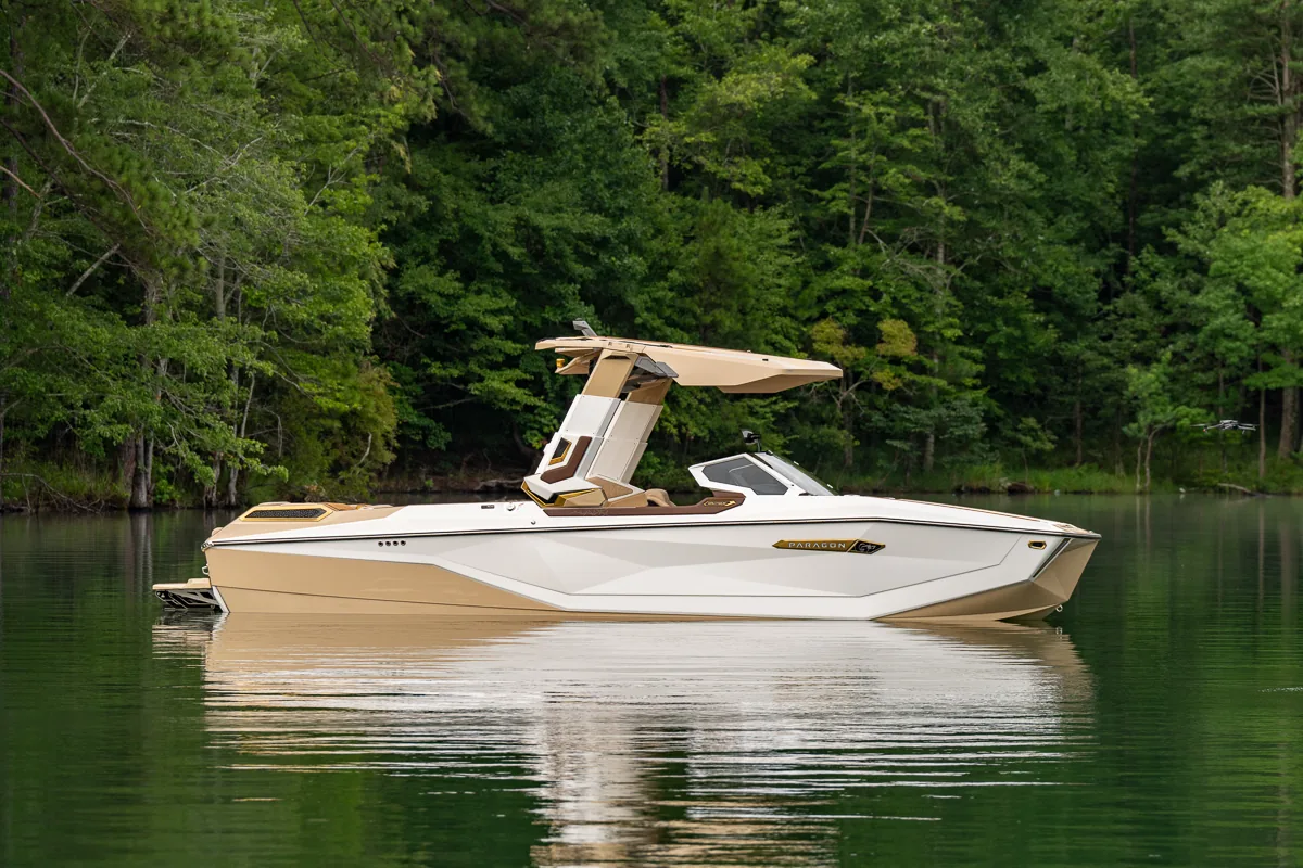 Bateau G27 Paragon vendu chez Motor Boat 74