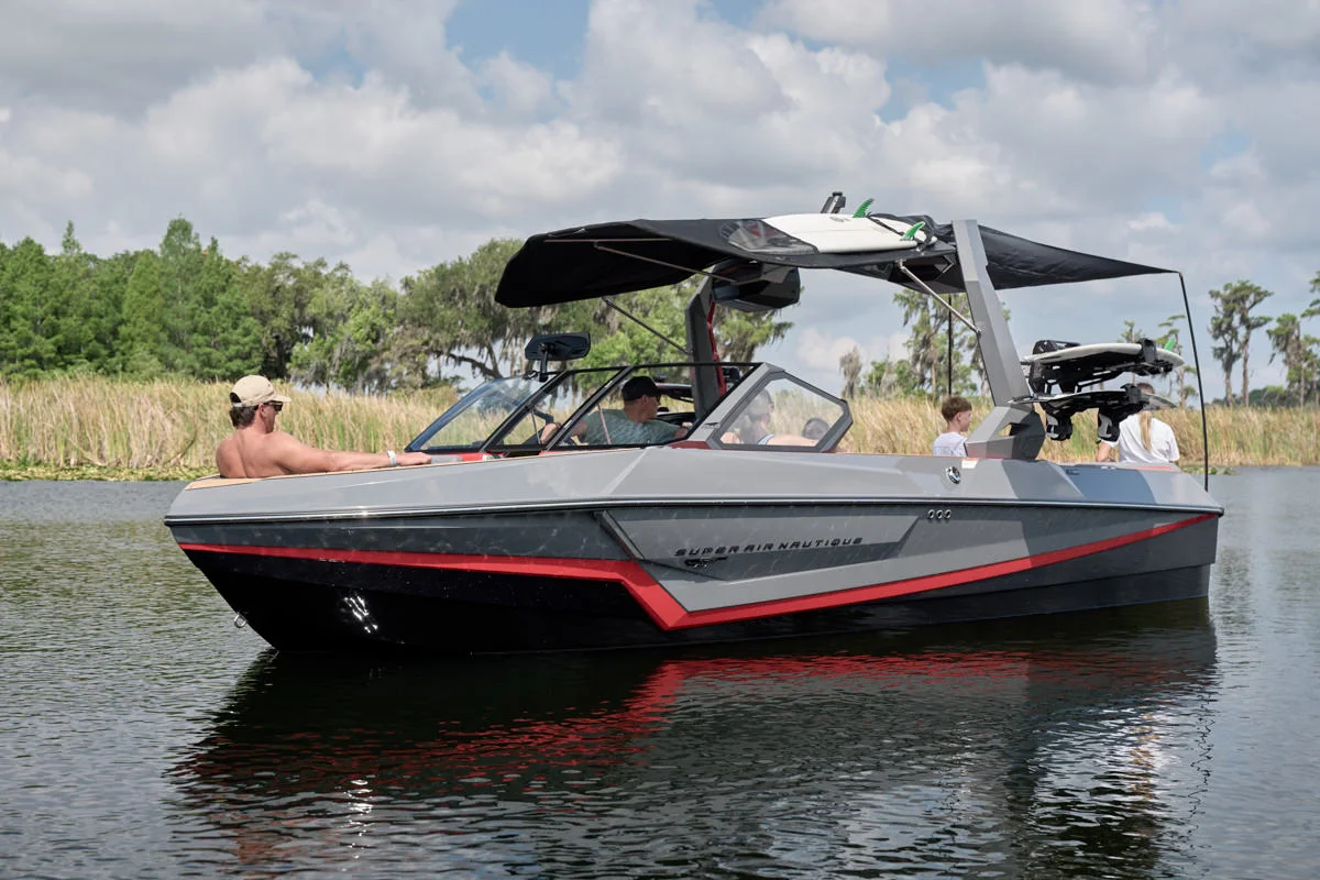 Bateau Super Air Nautique S23 vendu chez Motor Boat 74