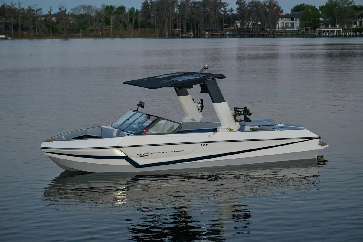 Bateau Super Air Nautique S25 vendu chez Motor Boat 74