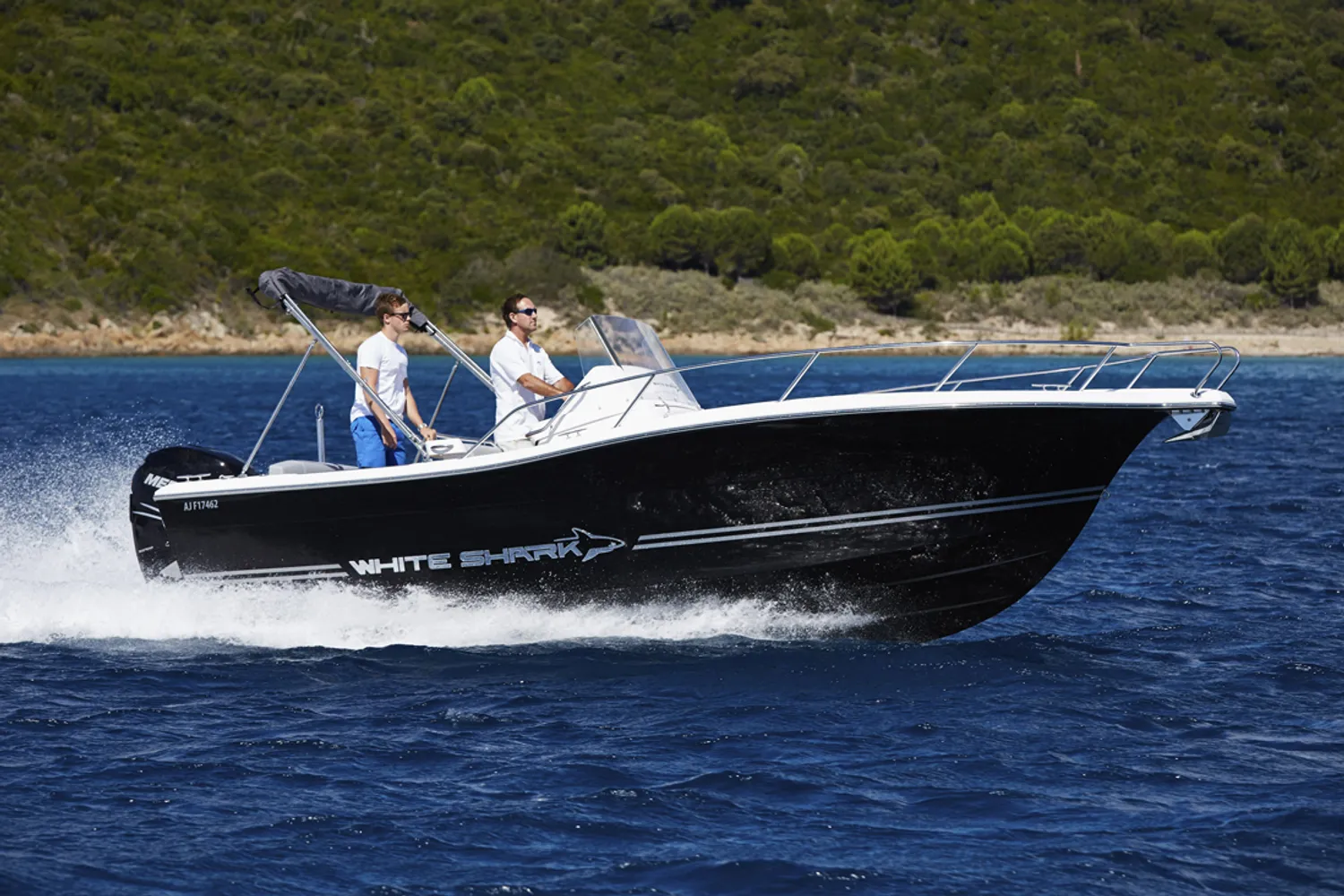 White Shark 230 CC Origin 2026, vue 3