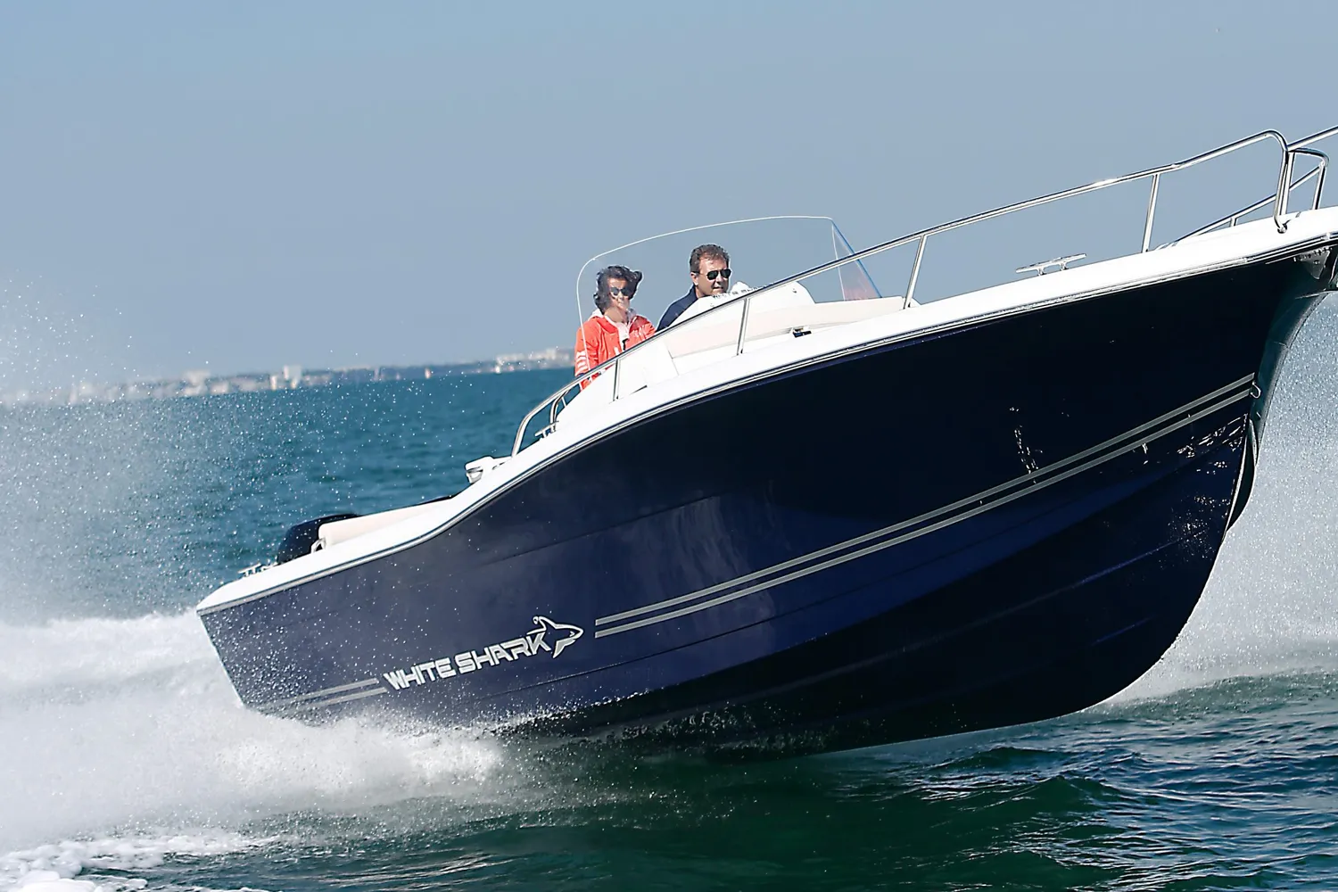 White Shark 300 CC Origin 2026, vue 2