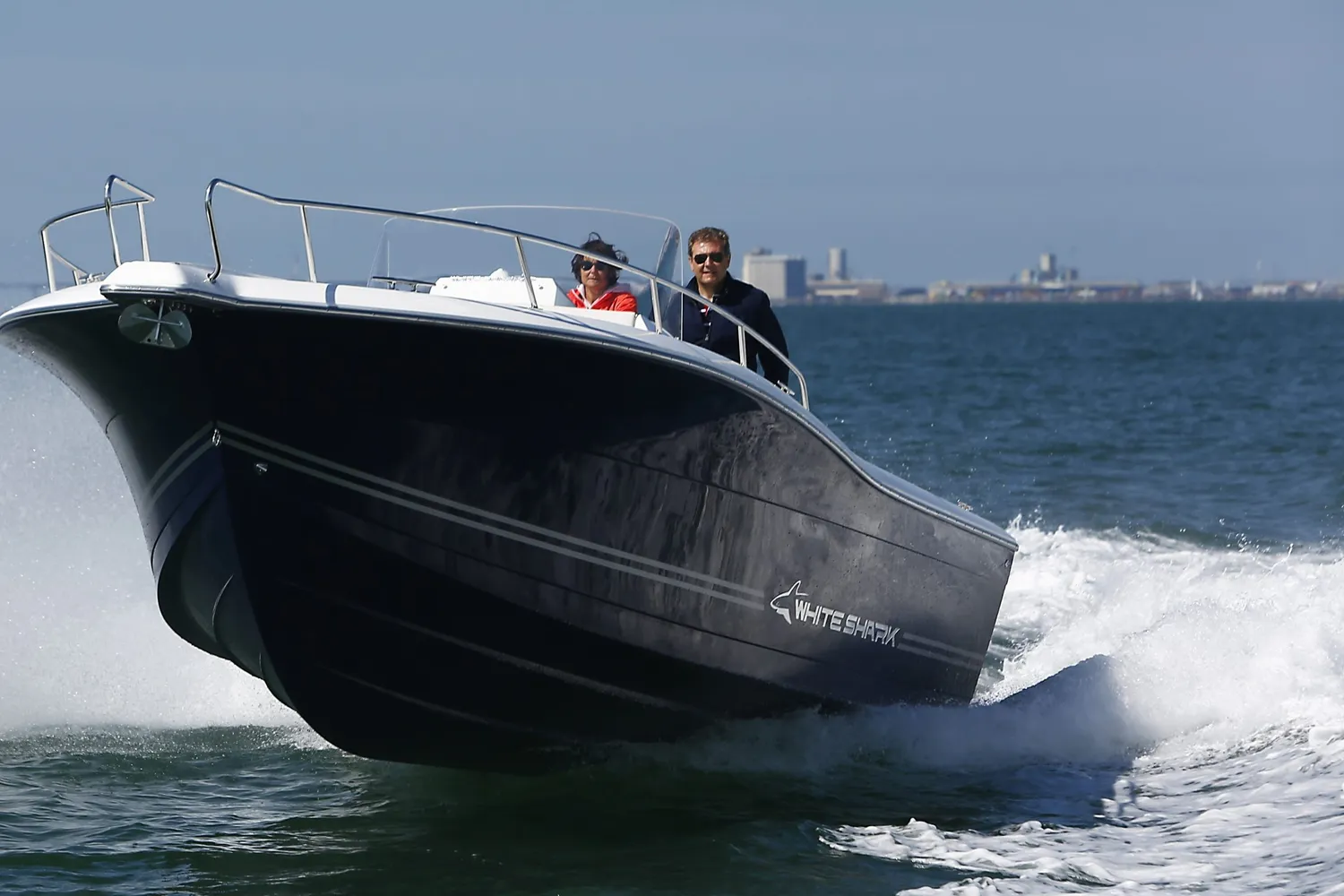 White Shark 300 CC Origin 2026, vue 3