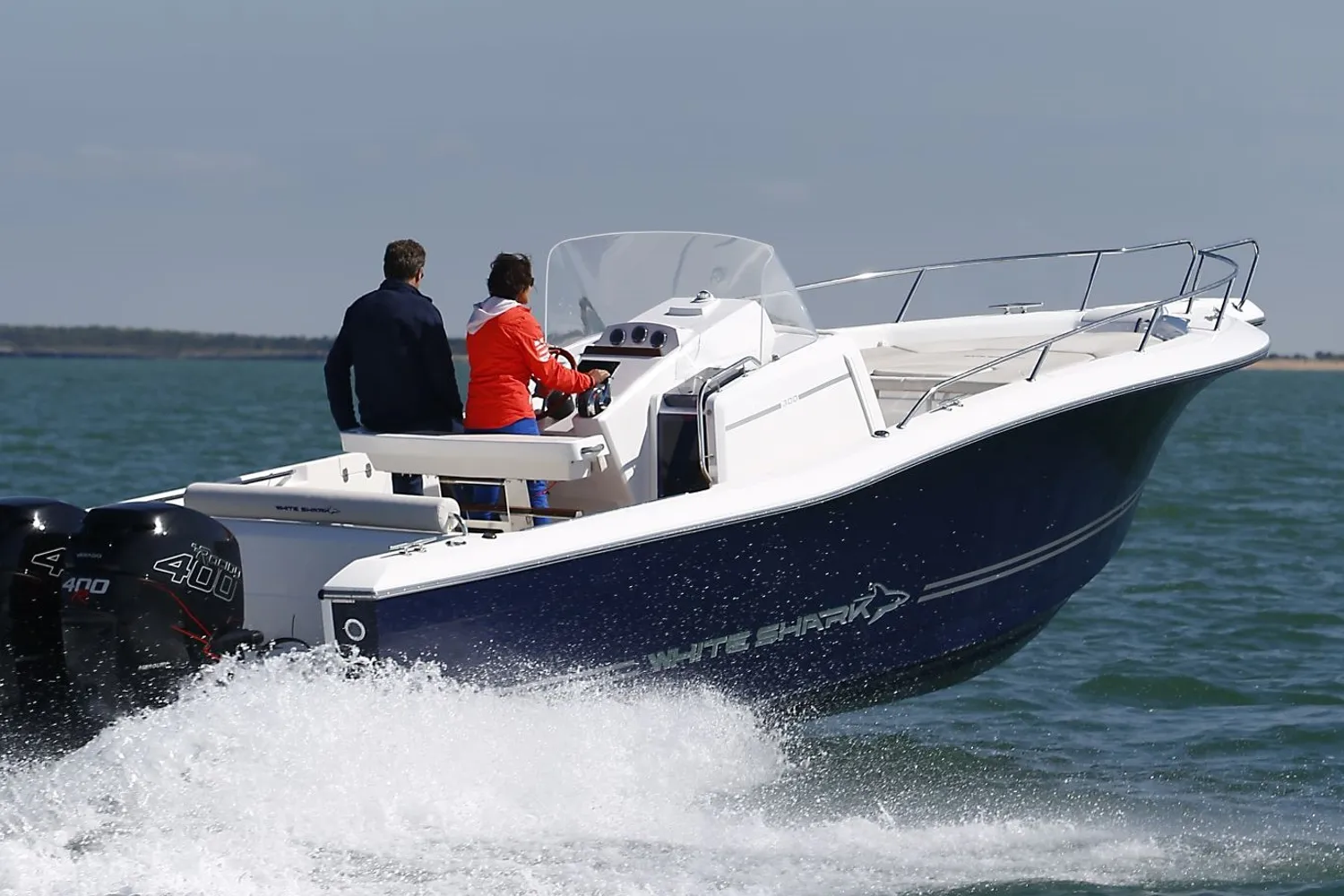 White Shark 300 CC Origin 2026, vue 4
