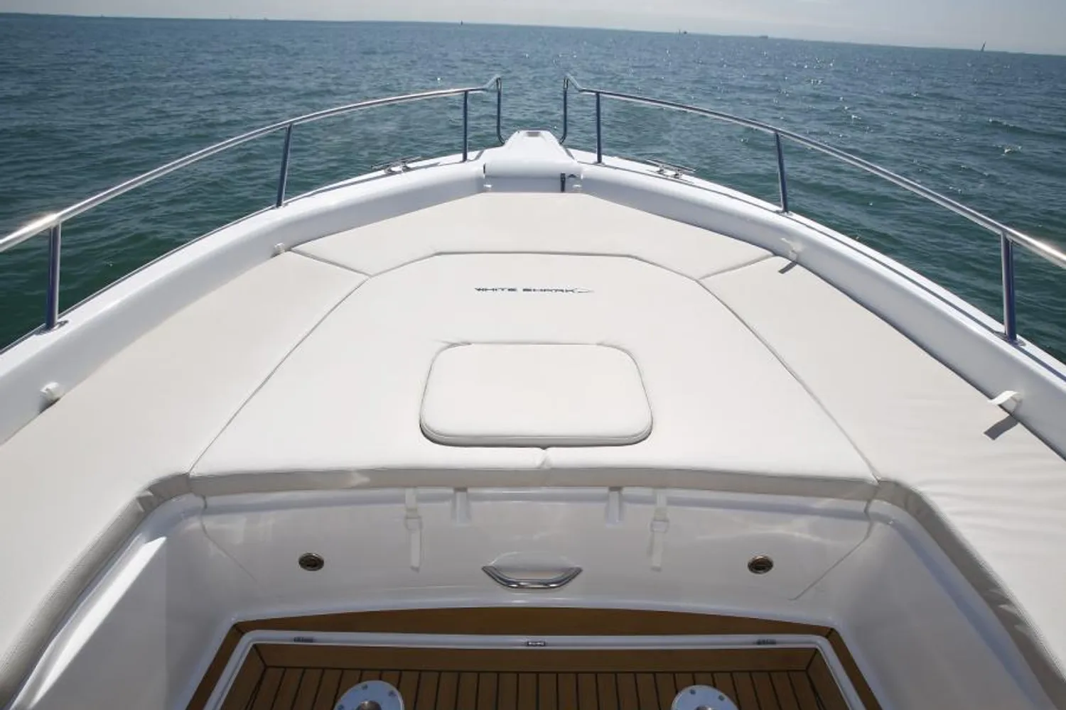 White Shark 300 CC Origin 2026, vue 5