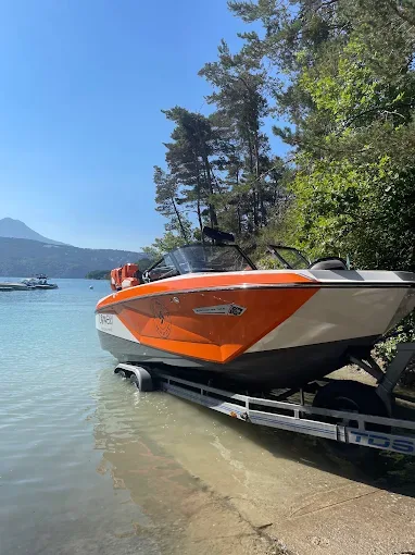 Comment hiverner un bateau inboard ? Le guide complet