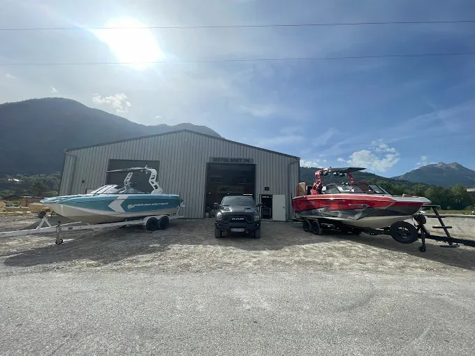 bateaux neufs et d'occasion en hangar sécurisé à Annecy